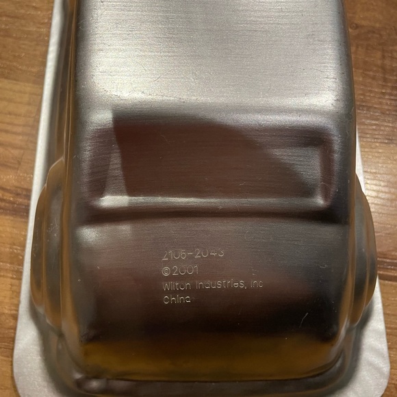 Wilton 2001 Car - Picture 2 of 4